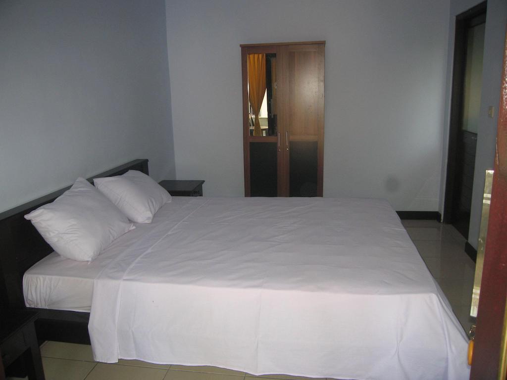 Bhakti Guest House Pemuteran Rum bild